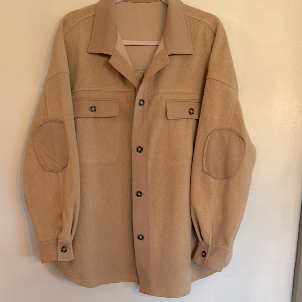 Oversized Fleece Button-Up Shacket in Chamois Tan Women's XXL